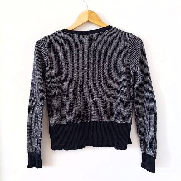 Small black knit sweater by Brooklyn Industries - Picture 2 of 2